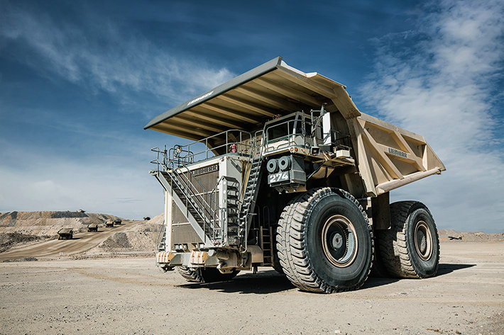 Liebherr T 274 – the new 305 t mining truck